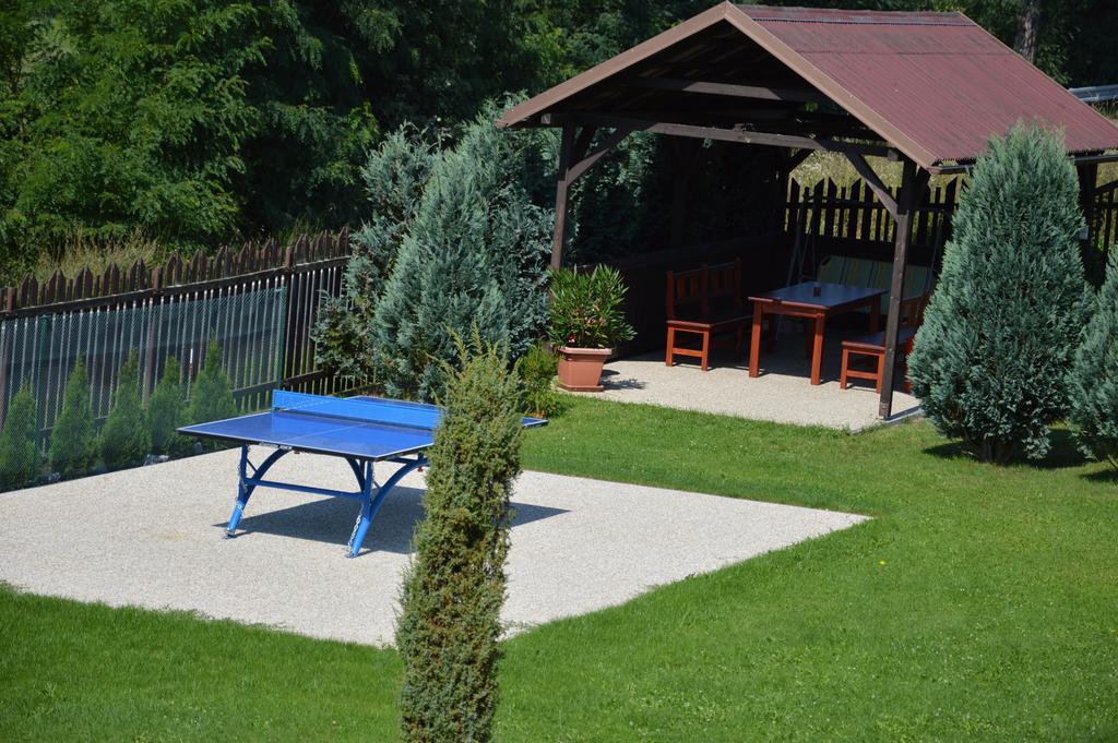 Penzion Kamejk Kamyk nad Vltavou Bagian luar foto